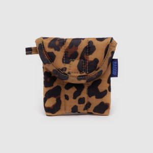 Puffy Earbuds Case Leopard