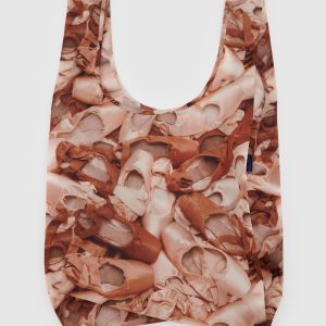 Big Baggu Pointe Shoe