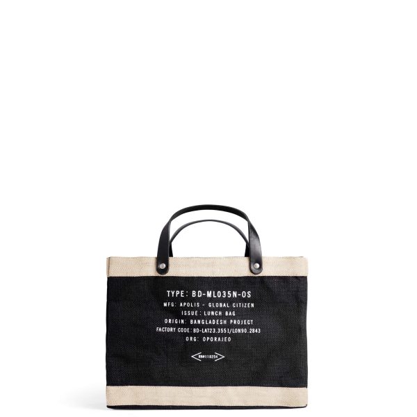 Apolis_BlackAbigailSpencer_11_2f90e056-8626-498c-b0cb-4006484c1613.jpg